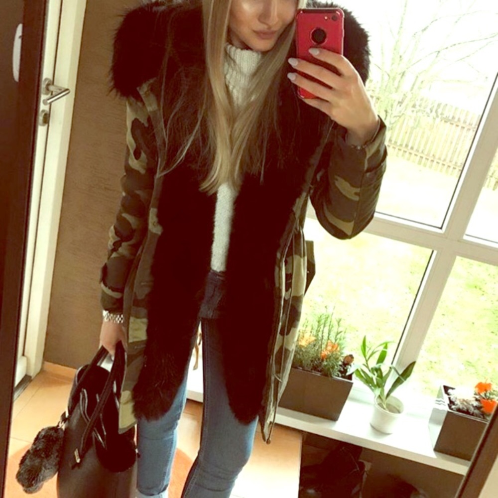 Big fluffy fur hooded camo parka / coat